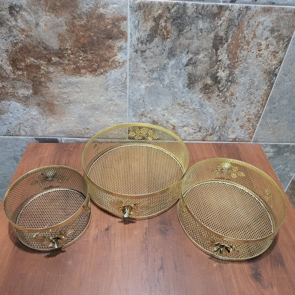 VTG Gold Plated Wire Mesh Baskets Round Metal Trays Rose Leaves Set of 3